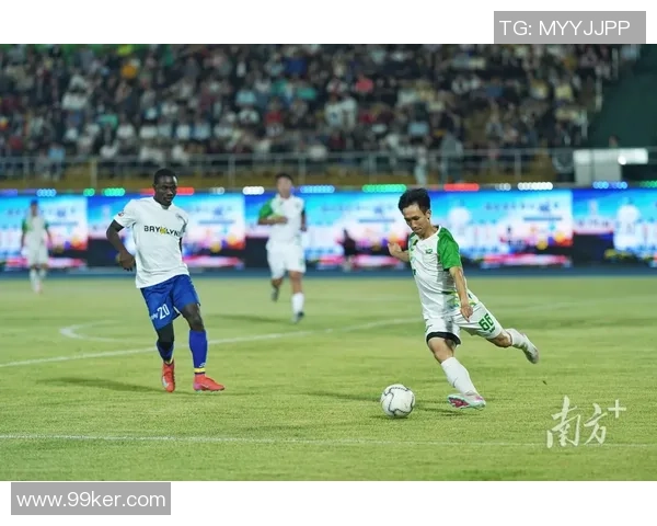 三水云秀山见证跨洋对决，百年足球城迈向世界